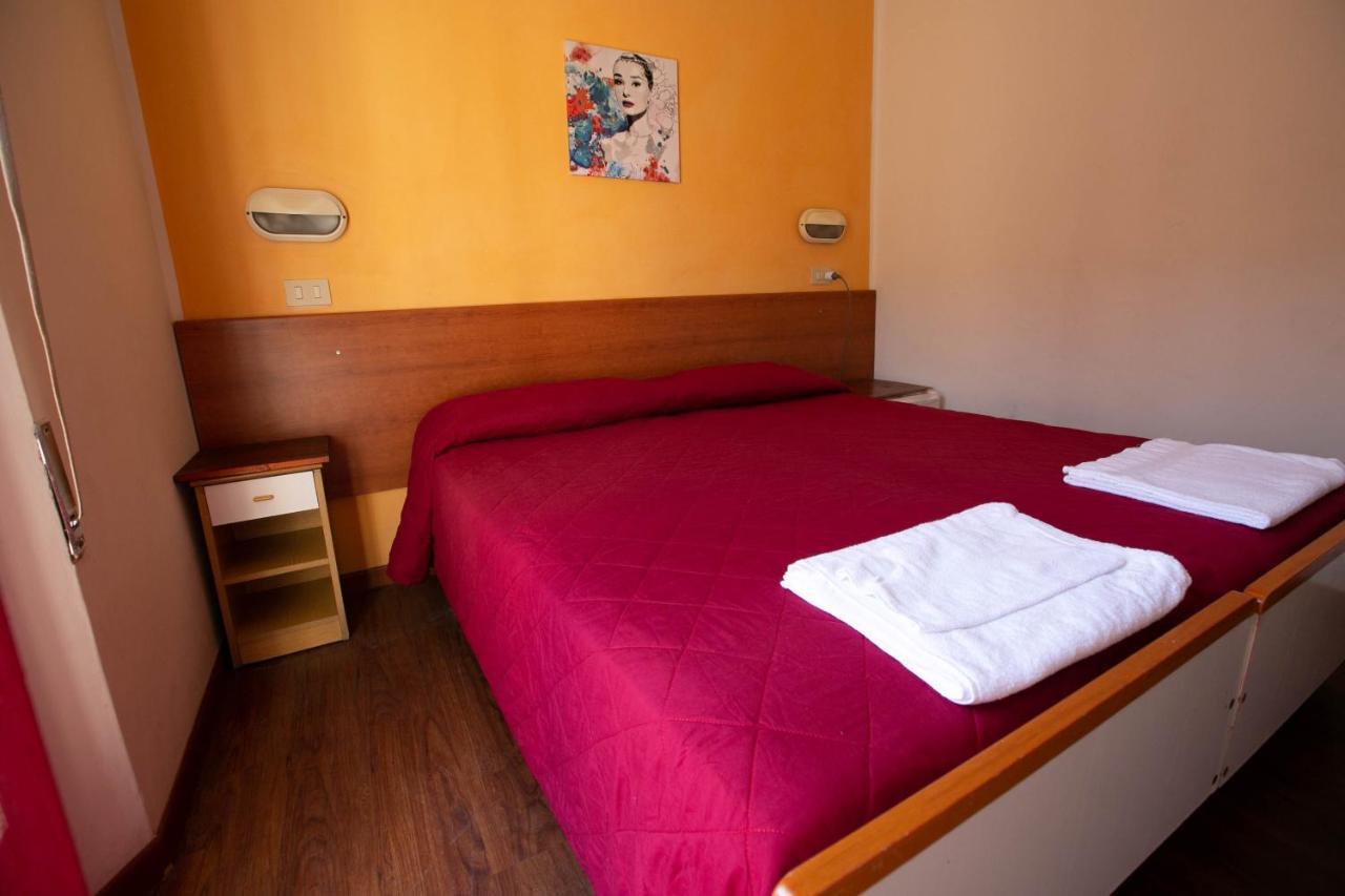 Hotel Gobbi Rimini Kültér fotó